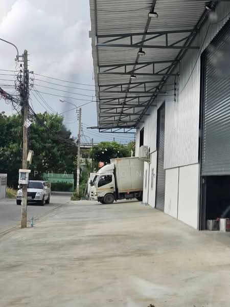 ให้เช่า - โกดัง และ สำนักงาน@ ศรีนครินทร์ สำโรงเหนือ, สมุทรปราการ