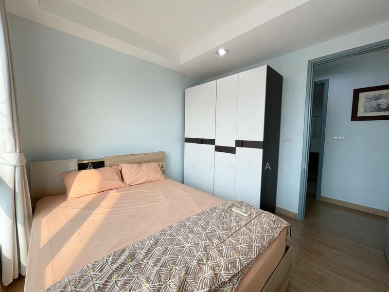 Thru Thonglor, Bangkok, Petchaburi Road, Bang Kapi, Huai Khwang, Bangkok, 2 Bedrooms, 66 sqm, Condo For Rent, by Satayu Kantasa, 11586581 - DDproperty.com