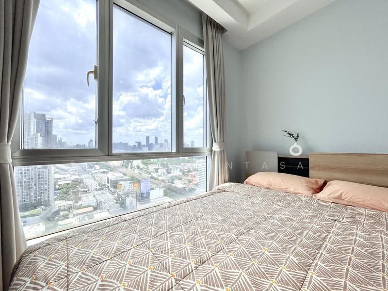 Thru Thonglor, Bangkok, Petchaburi Road, Bang Kapi, Huai Khwang, Bangkok, 2 Bedrooms, 67 sqm, Condo For Rent, by Satayu Kantasa, 11586581 - DDproperty.com