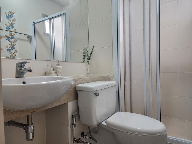 The Parkland Srinakarin, Samut Prakan, 577 Tambon Samrong Nua, Samrong Nua, Muang Samut Prakarn, Samut Prakan, 1 Bedroom, 40 sqm, Condo For Sale, by สุภิญญา จำปา, 11586898 - DDproperty.com