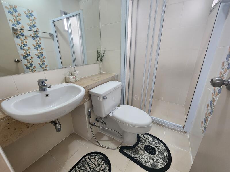 The Parkland Srinakarin, Samut Prakan, 577 Tambon Samrong Nua, Samrong Nua, Muang Samut Prakarn, Samut Prakan, 1 Bedroom, 40 sqm, Condo For Sale, by สุภิญญา จำปา, 11586898 - DDproperty.com