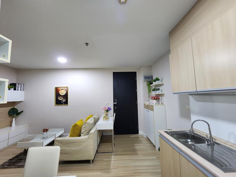 The Parkland Srinakarin, Samut Prakan, 577 Tambon Samrong Nua, Samrong Nua, Muang Samut Prakarn, Samut Prakan, 1 Bedroom, 40 sqm, Condo For Sale, by สุภิญญา จำปา, 11586898 - DDproperty.com