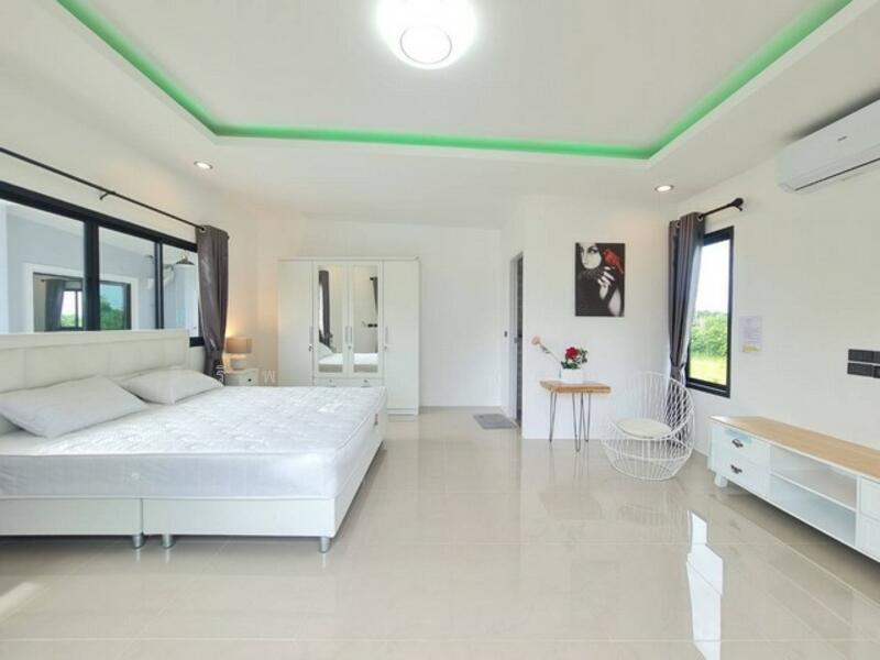 เมืองพัทยา อ.บางละมุง จ.ชลบุรี, Chon Buri (Pattaya), Bang Lamung, Bang Lamung (Pattaya), Chon Buri (Pattaya), 6 Bedrooms, 350 sqm, Villa For Sale, by สิริพรรณ (คุณจุ๊), 11587495 - DDproperty.com