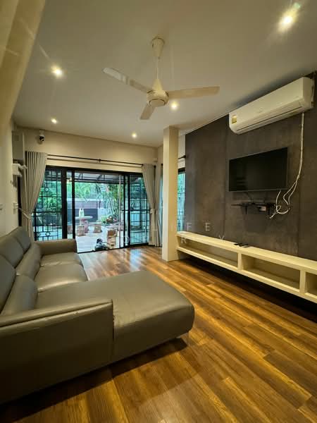 7R0816 This house for rent 3 bedroom 2 bathroom 40,000/month at rawai have fully furnished, Phuket, Rawai, Muang Phuket, Phuket, 3 Bedrooms, 200 sqm, Single Detached House For Rent, by PK LIFE Property, 11587687 - DDproperty.com