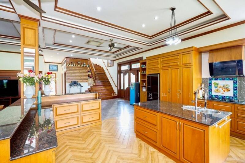 ต.โป่ง อ.บางละมุง จ.ชลบุรี, Chon Buri (Pattaya), Poong, Bang Lamung (Pattaya), Chon Buri (Pattaya), 6 Bedrooms, 780 sqm, Villa For Sale, by สิริพรรณ (คุณจุ๊), 11587922 - DDproperty.com