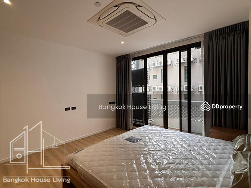 For Rent - The Pentacles, Bangkok