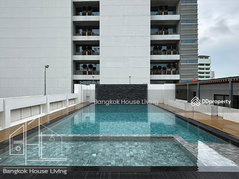 For Rent - The Pentacles, Bangkok