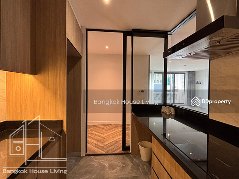 For Rent - The Pentacles, Bangkok