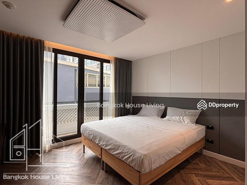 For Rent - The Pentacles, Bangkok