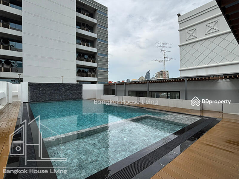For Rent - The Pentacles, Bangkok