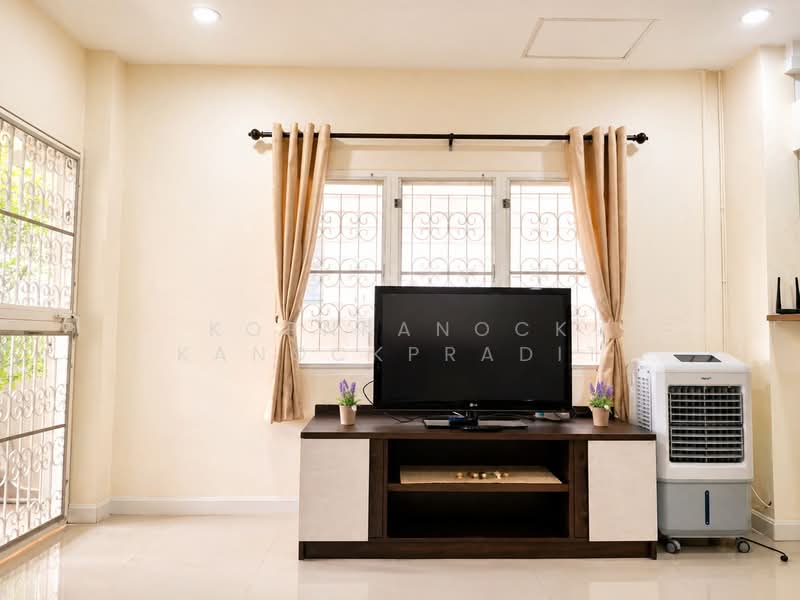 ขาย - บ้านแฝด วรุณนิเวศน์, เชียงใหม่
