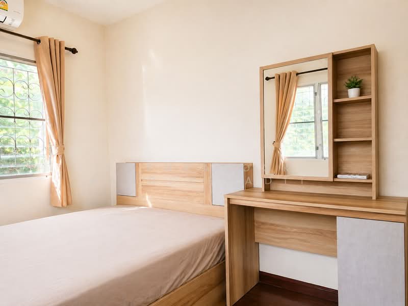 บ้านแฝด วรุณนิเวศน์, Chiang Mai, Pa Daet, Muang Chiang Mai, Chiang Mai, 2 Bedrooms, 150 sqm, Townhouse For Sale, by Kornkanock Kanockpradit, 11589838 - DDproperty.com