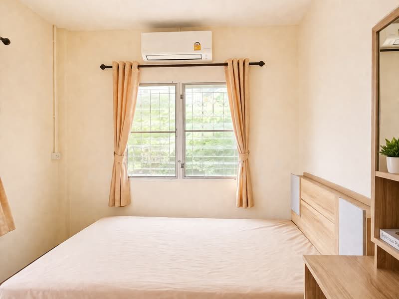 บ้านแฝด วรุณนิเวศน์, Chiang Mai, Pa Daet, Muang Chiang Mai, Chiang Mai, 2 Bedrooms, 150 sqm, Townhouse For Sale, by Kornkanock Kanockpradit, 11589838 - DDproperty.com