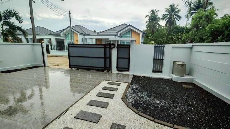 บ้านเดี่ยวควนหิน ใกล้หาดใหญ่และสงขลา, Songkhla, Pha Wong, Muang Songkhla, Songkhla, 3 Bedrooms, 400 sqm, Single Detached House For Rent, by Rachen Nopsuwan, 11590585 - DDproperty.com
