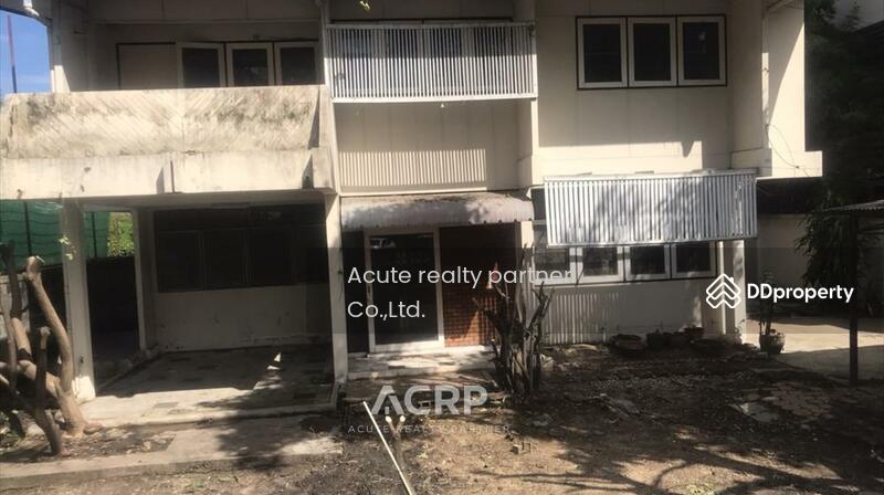 For Rent - House with land for rent, size 1 rai 230 sq.wa, Vibhavadi 18, Bangkok