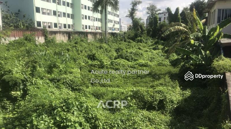For Rent - House with land for rent, size 1 rai 230 sq.wa, Vibhavadi 18, Bangkok