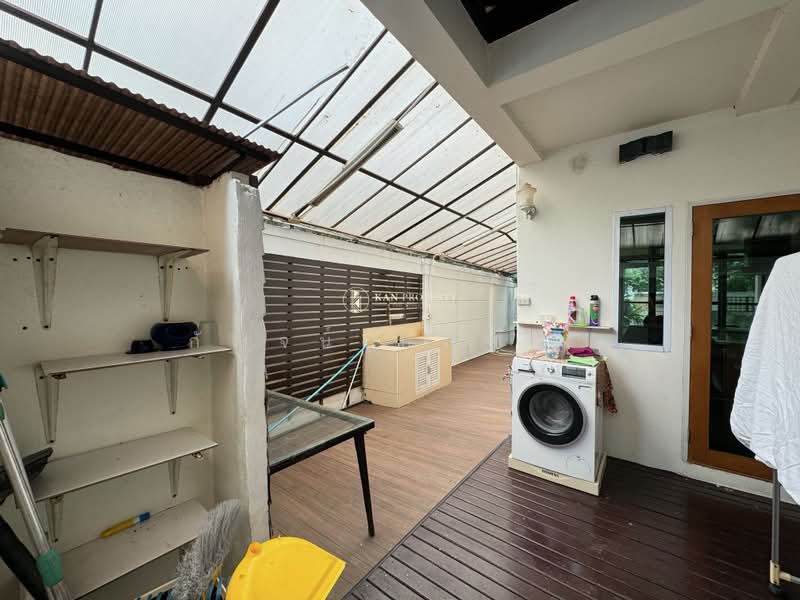 Nantawan Sathorn-Ratchaphruk, Bangkok, Soi Mooban Nanthawan, Bang Waek, Phasi Charoen, Bangkok, 3 Bedrooms, 240 sqm, Single Detached House For Rent, by Kan Paphatchaya, 11593357 - DDproperty.com