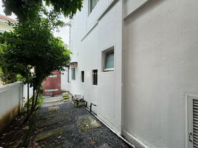 Nantawan Sathorn-Ratchaphruk, Bangkok, Soi Mooban Nanthawan, Bang Waek, Phasi Charoen, Bangkok, 3 Bedrooms, 240 sqm, Single Detached House For Rent, by Kan Paphatchaya, 11593357 - DDproperty.com