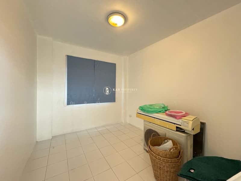 Nantawan Sathorn-Ratchaphruk, Bangkok, Soi Mooban Nanthawan, Bang Waek, Phasi Charoen, Bangkok, 3 Bedrooms, 240 sqm, Single Detached House For Rent, by Kan Paphatchaya, 11593357 - DDproperty.com