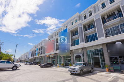 ขาย - The Master @BTS Udomsuk : เดอะ มาสเตอร์ แอท บีทีเอส อุดมสุข, กรุงเทพ