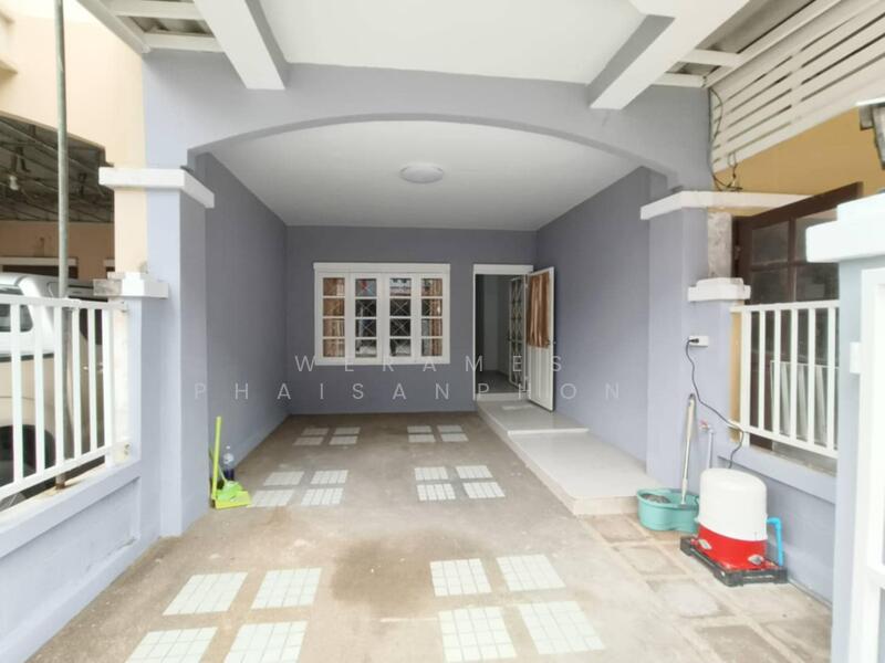 For Sale - ขาย ทาวน์โฮม ถนนบางกรวย-ไทรน้อย ในทำเล ศิริวรรณ ชวนชม - รีโนเวทใหม่ พร้อมอยู่ 3 ห้องนอน 2 ห้องน้ำ, Nonthaburi