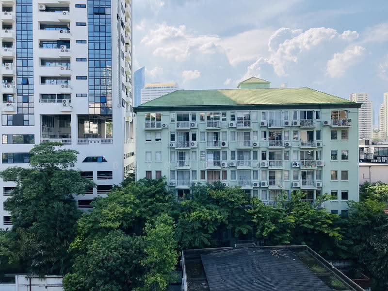 Runesu Thonglor 5, Bangkok, 82 Padi Madi Alley, Khlong Tan Nua, Watthana, Bangkok, 1 Bedroom, 31 sqm, Condo For Rent, by Beyond360, 11596205 - DDproperty.com