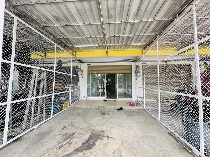 ขาย - แฟมิลี่ทาวน์, ชลบุรี