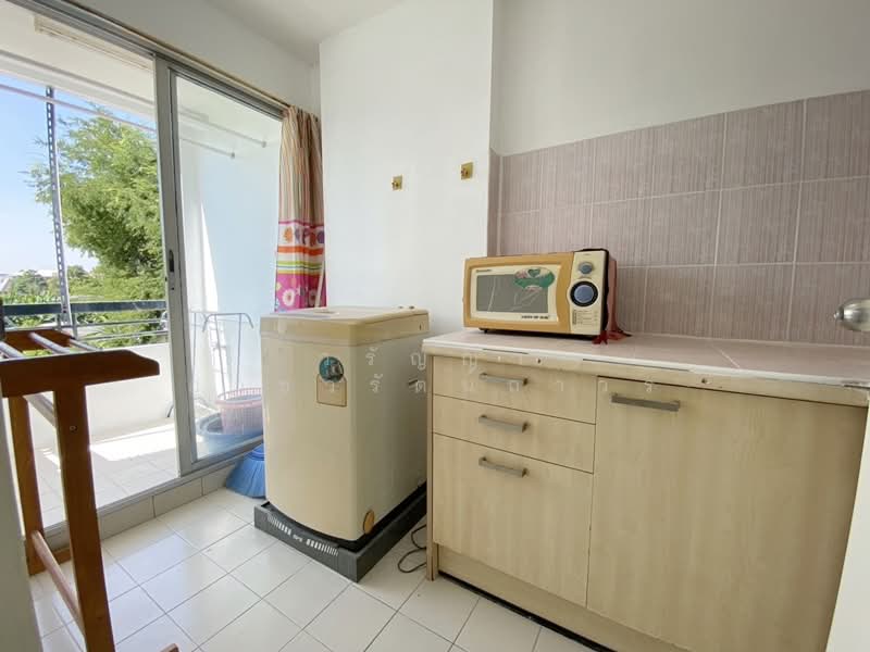 Lumpini Center Happyland, Bangkok, A2 Happy Land Sai 1 Road, Khlong Chan, Bang Kapi, Bangkok, 2 Bedrooms, 55 sqm, Condo For Rent, by วรัญญา อาชวรัตน์ถาวร, 11596425 - DDproperty.com