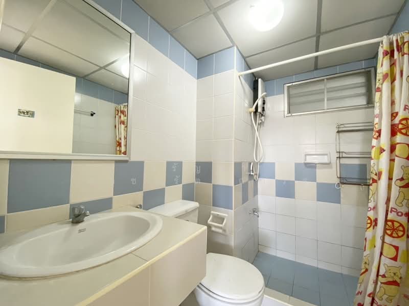 Lumpini Center Happyland, Bangkok, A2 Happy Land Sai 1 Road, Khlong Chan, Bang Kapi, Bangkok, 2 Bedrooms, 55 sqm, Condo For Rent, by วรัญญา อาชวรัตน์ถาวร, 11596425 - DDproperty.com