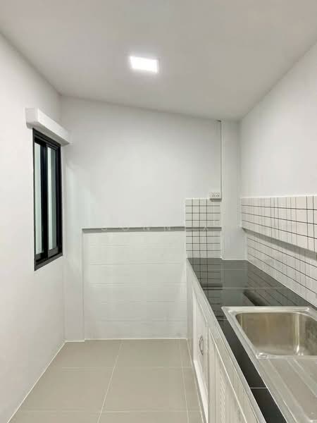 For Sale - Baan Narisa Baan Kluay-Sai Noi, Nonthaburi