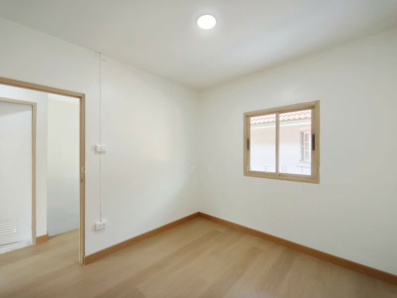 Baan Pruksa 9, Pathum Thani, Yothathikan Khu Khot-Khlong Luang Road, Khlong Sam, Khlong Luang, Pathum Thani, 3 Bedrooms, 110 sqm, Townhouse For Sale, by Connex Property, 11596797 - DDproperty.com