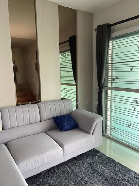 10240, Bangkok, Saphan Sung, Saphan Sung, Bangkok, 3 Bedrooms, 200 sqm, Townhouse For Rent, by กุลจิรา อภัยโส, 11596880 - DDproperty.com