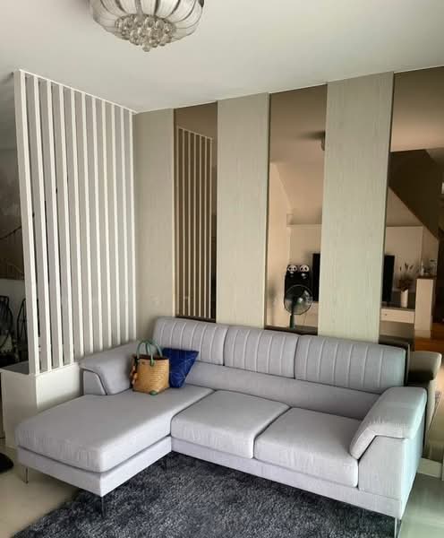 10240, Bangkok, Saphan Sung, Saphan Sung, Bangkok, 3 Bedrooms, 200 sqm, Townhouse For Rent, by กุลจิรา อภัยโส, 11596880 - DDproperty.com