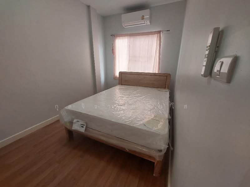 10240, Bangkok, Saphan Sung, Saphan Sung, Bangkok, 3 Bedrooms, 200 sqm, Townhouse For Rent, by กุลจิรา อภัยโส, 11596880 - DDproperty.com