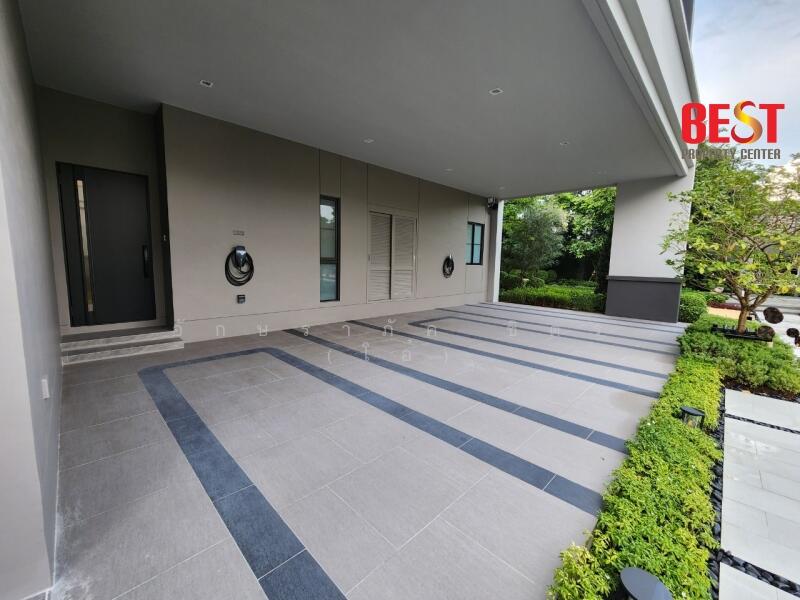 Grand Bangkok Boulevard Na-Uthayan, กรุงเทพ, Uthayan Road, ศาลาธรรมสพน์, ทวีวัฒนา, กรุงเทพ, 440 ตร.ม., บ้านเดี่ยว ขาย, โดย อักษราภัค ชิตร (โอ๋), 11597725 - DDproperty.com