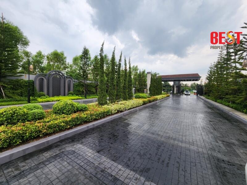 Grand Bangkok Boulevard Na-Uthayan, กรุงเทพ, Uthayan Road, ศาลาธรรมสพน์, ทวีวัฒนา, กรุงเทพ, 440 ตร.ม., บ้านเดี่ยว ขาย, โดย อักษราภัค ชิตร (โอ๋), 11597725 - DDproperty.com