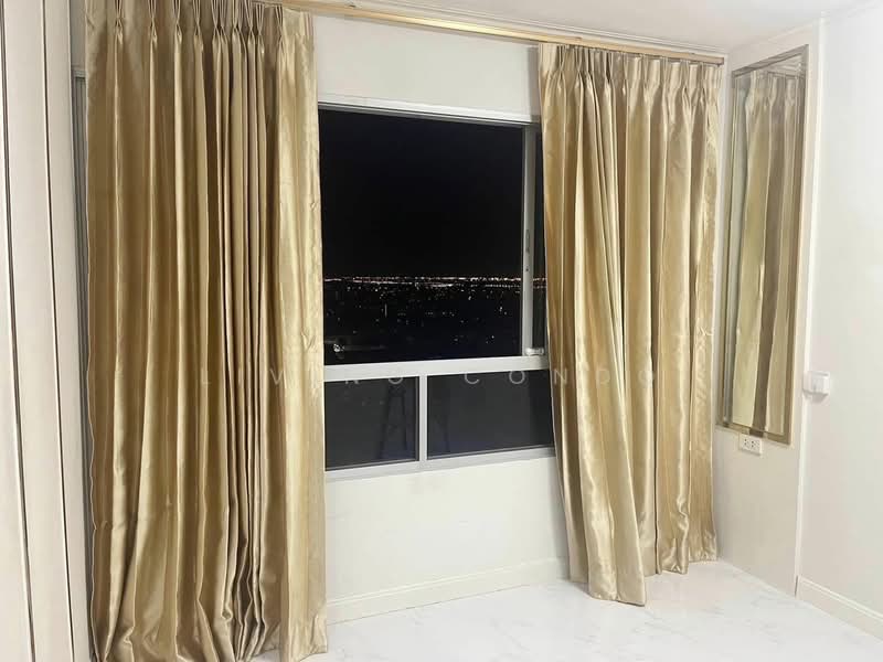Lumpini Ville Ramkhamhaeng 44, Bangkok, Ramkamhang Road, Hua Mak, Bang Kapi, Bangkok, 1 Bedroom, 36 sqm, Condo For Sale, by Living Condo, 11598257 - DDproperty.com