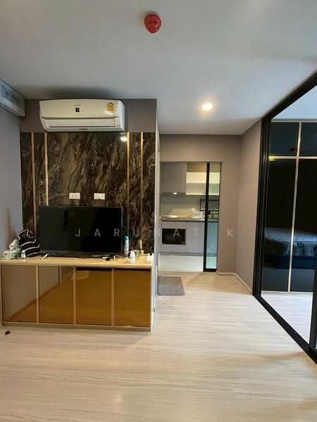 Aspire Asoke-Ratchada, Bangkok, Soi Ratchadaphisek 3, Din Daeng, Bangkok, 1 Bedroom, 30 sqm, Condo For Rent, by Jarunat K, 11599004 - DDproperty.com