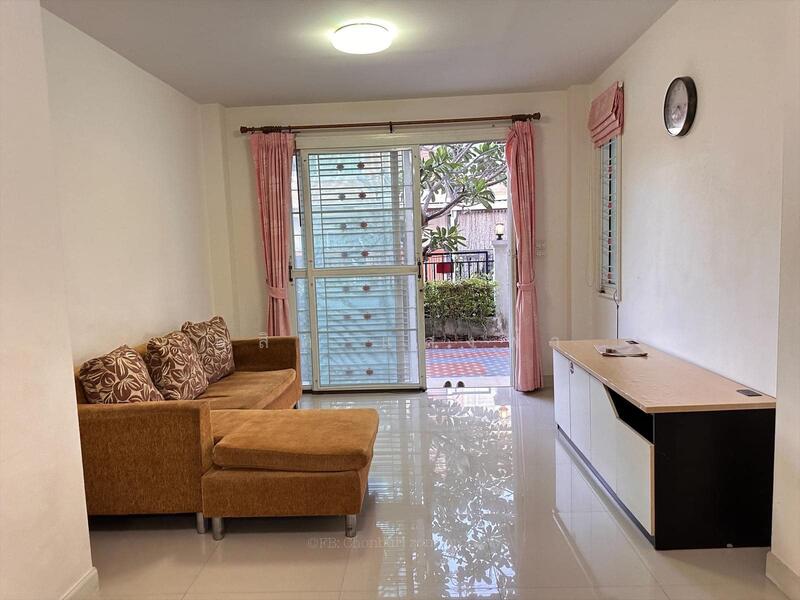 ให้เช่าทาวน์โฮม เดอะเซ็นทรัล2 อัสสัมชัญ ศรีราชา, Chon Buri (Pattaya), Surasak, Si Racha, Chon Buri (Pattaya), 3 Bedrooms, 60 sqm, Townhouse For Rent, by Dusit Saengfa, 11599132 - DDproperty.com