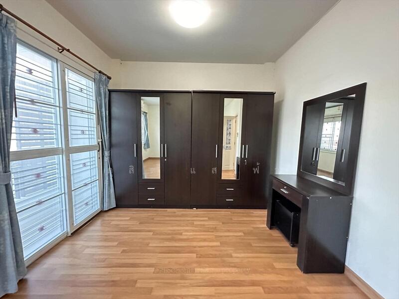ให้เช่าทาวน์โฮม เดอะเซ็นทรัล2 อัสสัมชัญ ศรีราชา, Chon Buri (Pattaya), Surasak, Si Racha, Chon Buri (Pattaya), 3 Bedrooms, 60 sqm, Townhouse For Rent, by Dusit Saengfa, 11599132 - DDproperty.com