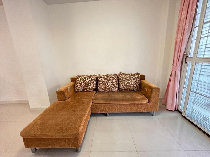 ให้เช่าทาวน์โฮม เดอะเซ็นทรัล2 อัสสัมชัญ ศรีราชา, Chon Buri (Pattaya), Surasak, Si Racha, Chon Buri (Pattaya), 3 Bedrooms, 60 sqm, Townhouse For Rent, by Dusit Saengfa, 11599132 - DDproperty.com