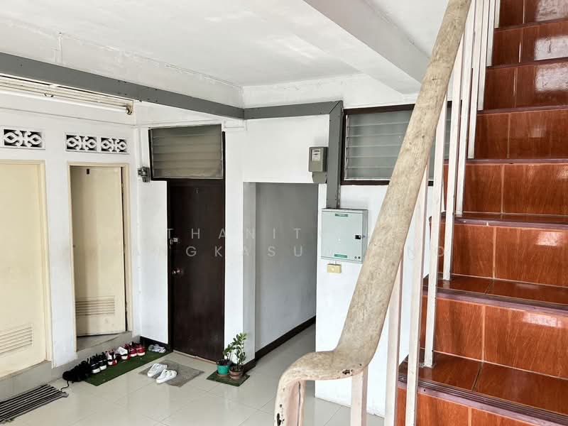 Commercial building, Suan Phlu Market, Sathorn, Bangkok, ถนนสวนพลู, Wat Sampraya, Phra Nakhon, Bangkok, , 420 sqm, Shophouse For Rent, by Thanitcha Kangkasuwanno, 11599146 - DDproperty.com