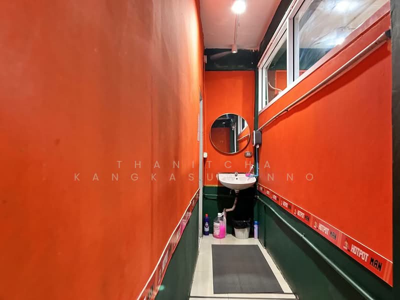 Commercial building, Suan Phlu Market, Sathorn, Bangkok, ถนนสวนพลู, Wat Sampraya, Phra Nakhon, Bangkok, , 420 sqm, Shophouse For Rent, by Thanitcha Kangkasuwanno, 11599146 - DDproperty.com