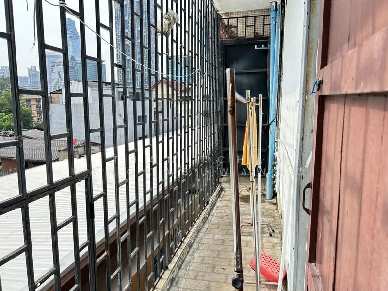 Commercial building, Suan Phlu Market, Sathorn, Bangkok, ถนนสวนพลู, Wat Sampraya, Phra Nakhon, Bangkok, , 420 sqm, Shophouse For Rent, by Thanitcha Kangkasuwanno, 11599146 - DDproperty.com