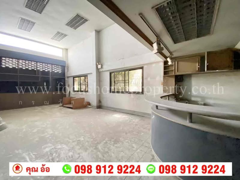 ขาย อาคารพาณิชย์ 4 ชั้น ซ.ลาดพร้าว 83, Bangkok, Khlong Chaokhun Sing, Wang Thonglang, Bangkok, , 1,221 sqm, Shophouse For Sale, by กรณวัสส์ กัณฑวัสส์วงส์, 11599799 - DDproperty.com