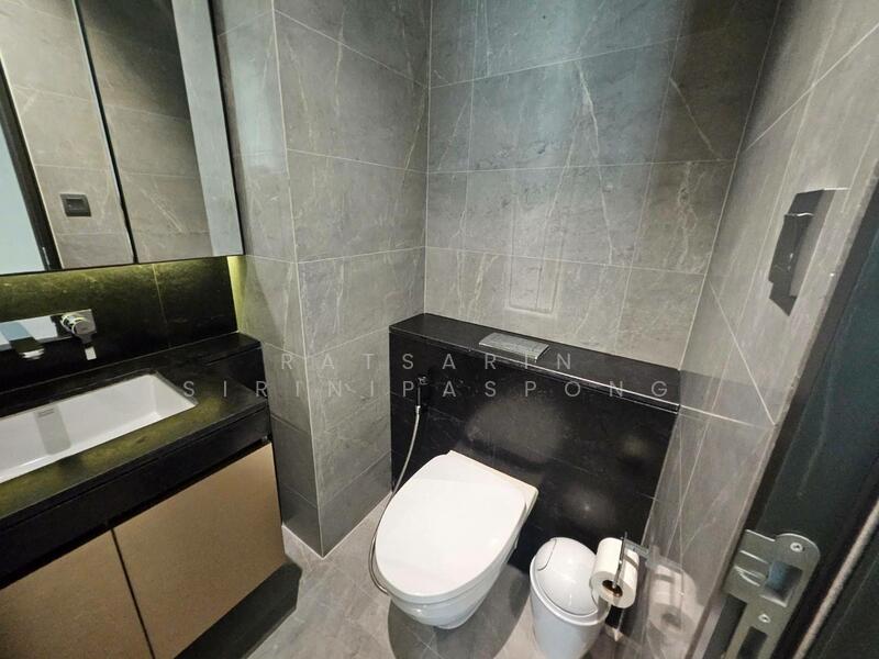 28 Chidlom, Bangkok, 28 Chit Lom Alley, Lumphini, Pathum Wan, Bangkok, 2 Bedrooms, 74 sqm, Condo For Rent, by Ratsarin Sirinipaspong, 11600995 - DDproperty.com