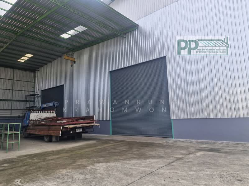 CODE:PP1-W516-0326 ขายที่ดินพร้อมสิ่งปลูกสร้าง ที่ดินขนาด 4-3-96.7 ตรว.ไร่ พื้นที่สีส้ บึง ศรีราชา, ชลบุรี, บึง, ศรีราชา, ชลบุรี, 4,000 ตร.ม., โกดัง-โรงงาน ขาย, โดย PRAWANRUNG KRAHOMWONG, 11601278 - DDproperty.com