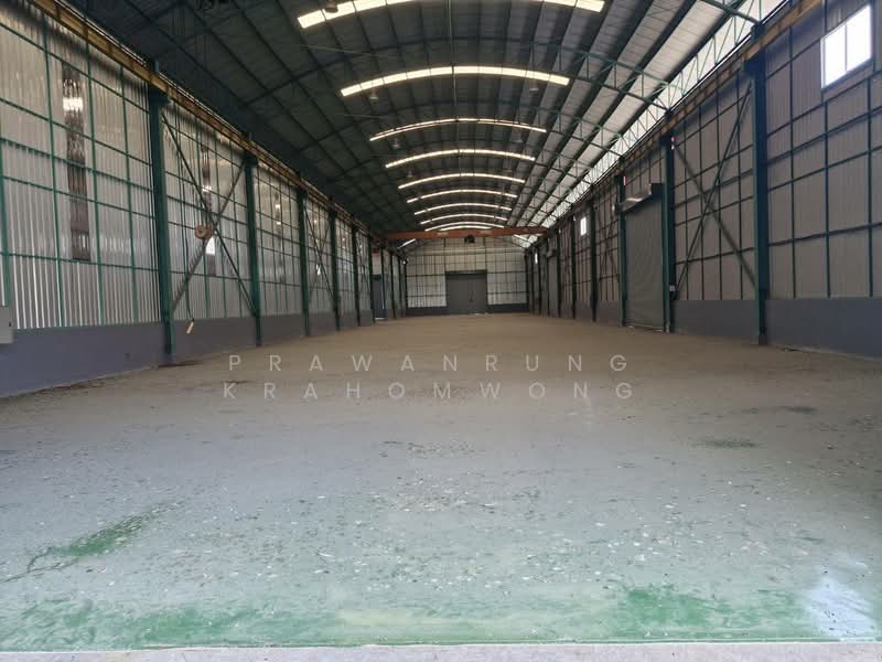 CODE:PP1-W516-0326 ขายที่ดินพร้อมสิ่งปลูกสร้าง ที่ดินขนาด 4-3-96.7 ตรว.ไร่ พื้นที่สีส้ บึง ศรีราชา, ชลบุรี, บึง, ศรีราชา, ชลบุรี, 4,000 ตร.ม., โกดัง-โรงงาน ขาย, โดย PRAWANRUNG KRAHOMWONG, 11601278 - DDproperty.com