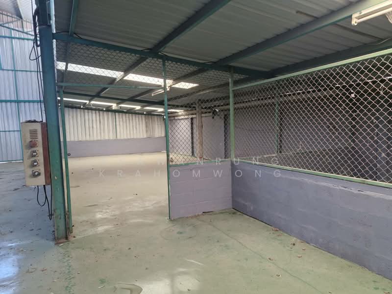 CODE:PP1-W516-0326 ขายที่ดินพร้อมสิ่งปลูกสร้าง ที่ดินขนาด 4-3-96.7 ตรว.ไร่ พื้นที่สีส้ บึง ศรีราชา, Chon Buri (Pattaya), Bueng, Si Racha, Chon Buri (Pattaya), , 4,000 sqm, Warehouse/Factory For Sale, by PRAWANRUNG KRAHOMWONG, 11601278 - DDproperty.com