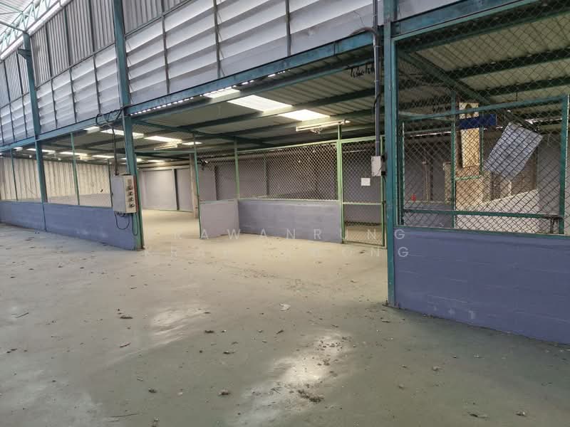 CODE:PP1-W516-0326 ขายที่ดินพร้อมสิ่งปลูกสร้าง ที่ดินขนาด 4-3-96.7 ตรว.ไร่ พื้นที่สีส้ บึง ศรีราชา, ชลบุรี, บึง, ศรีราชา, ชลบุรี, 4,000 ตร.ม., โกดัง-โรงงาน ขาย, โดย PRAWANRUNG KRAHOMWONG, 11601278 - DDproperty.com